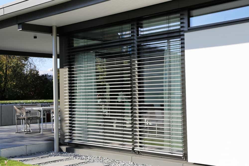 Modern outdoor blinds